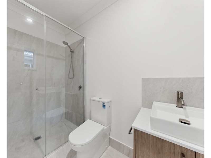 73 Charlie Street, Zillmere QLD 4034