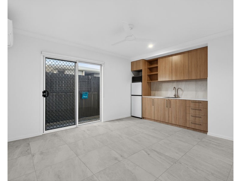 73 Charlie Street, Zillmere QLD 4034