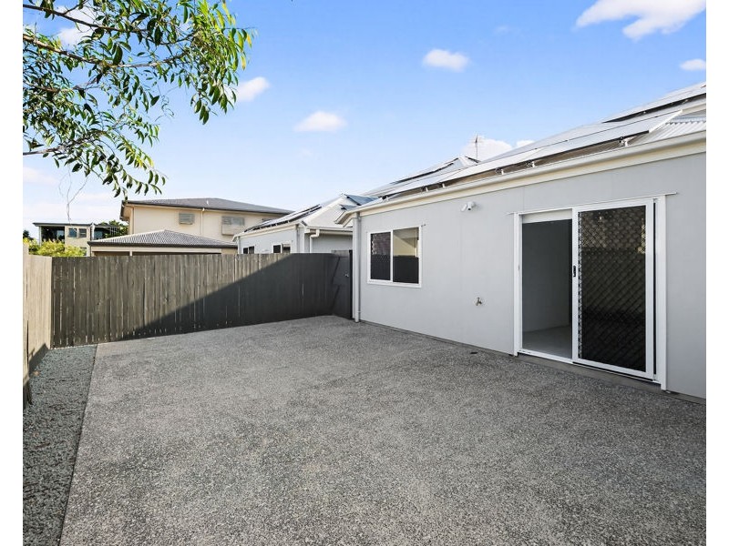 73 Charlie Street, Zillmere QLD 4034