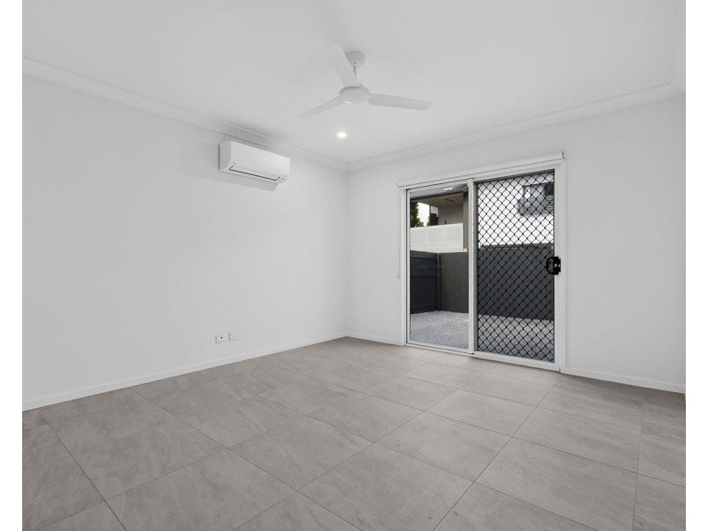 73 Charlie Street, Zillmere QLD 4034