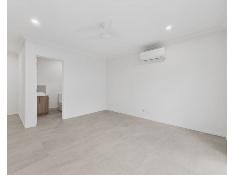 73 Charlie Street, Zillmere QLD 4034