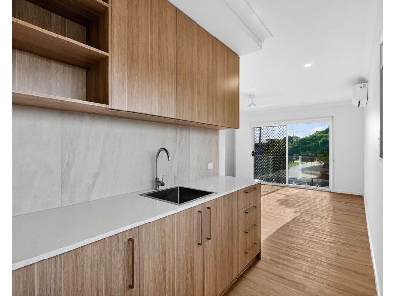 73 Charlie Street, Zillmere QLD 4034