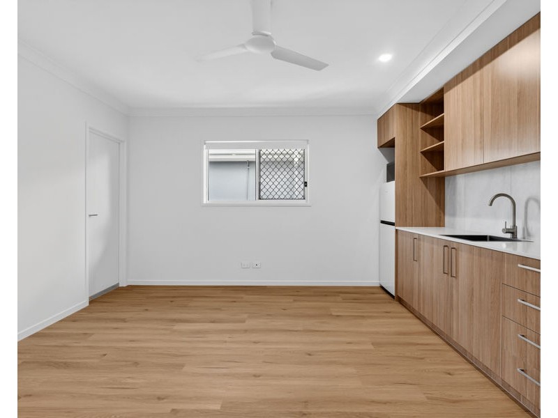 73 Charlie Street, Zillmere QLD 4034