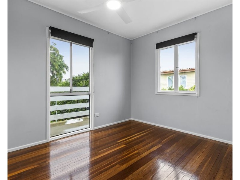168 Randall Road, Wynnum West QLD 4178