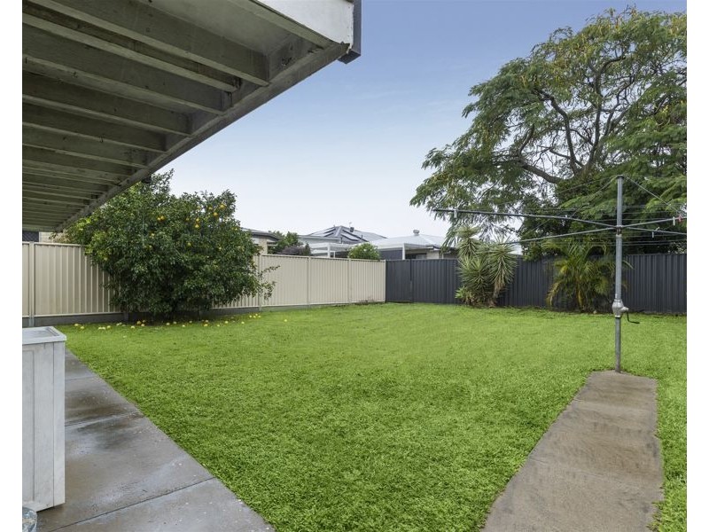 168 Randall Road, Wynnum West QLD 4178