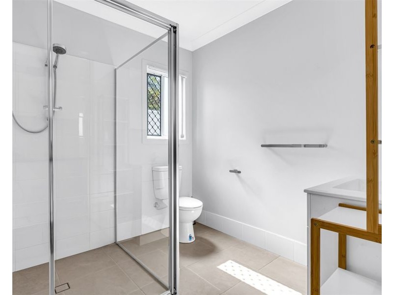2/190 Sibley Road (cnr Fordel Street), Wynnum West QLD 4178