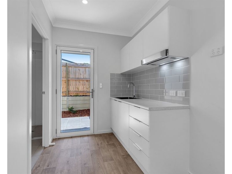 2/87a Rowe Terrace, Darra QLD 4076