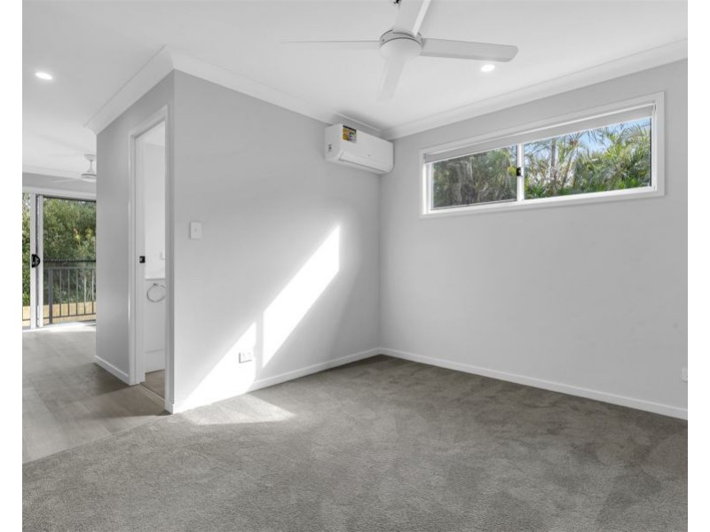 4/19a Bowering Street, Lota QLD 4179