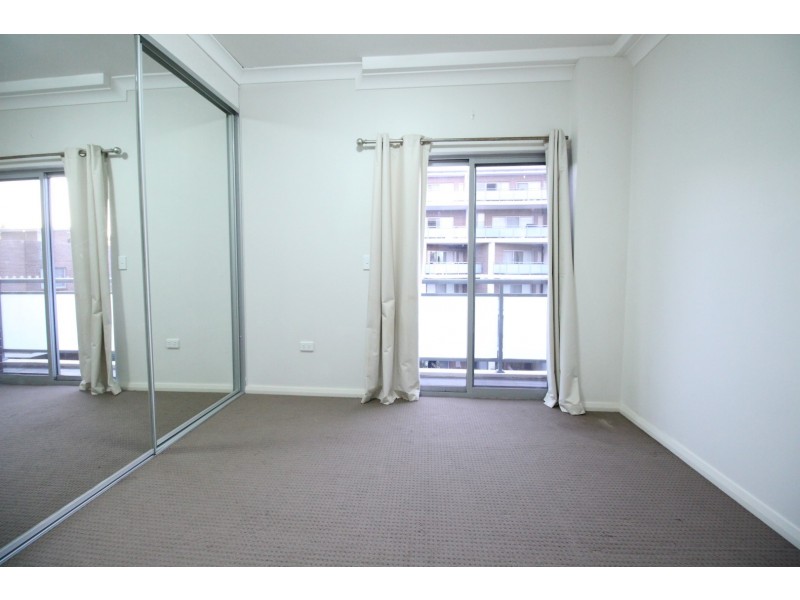 64/8-18 Briens Road, Northmead NSW 2152