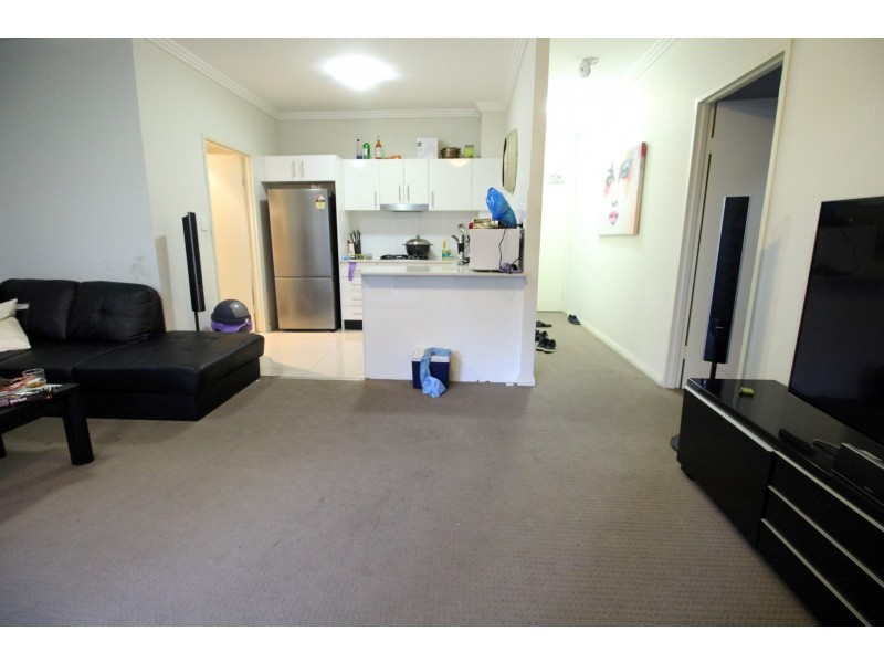 6/8-18 Briens Road, Northmead NSW 2152