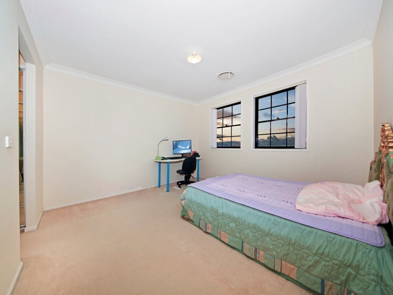 17 Mary Ann Pl, Cherrybrook NSW 2126