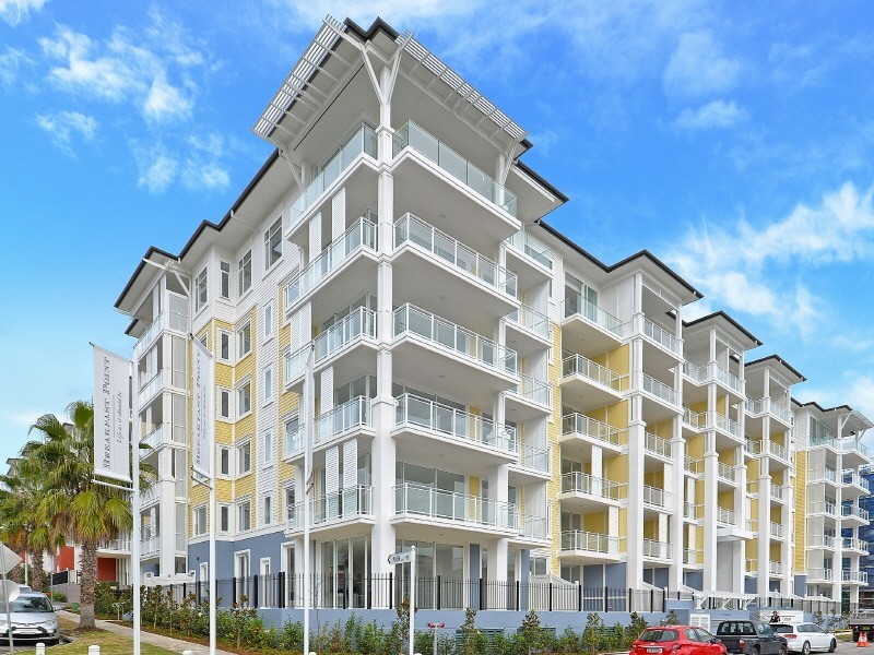 201/50 Peninsula Dr, Breakfast Point NSW 2137
