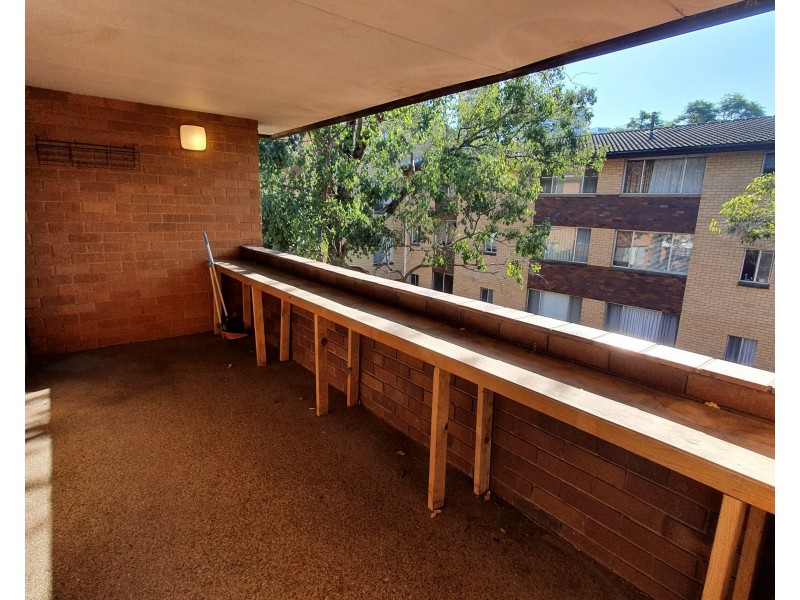 12/18 ESSEX STREET, Epping NSW 2121