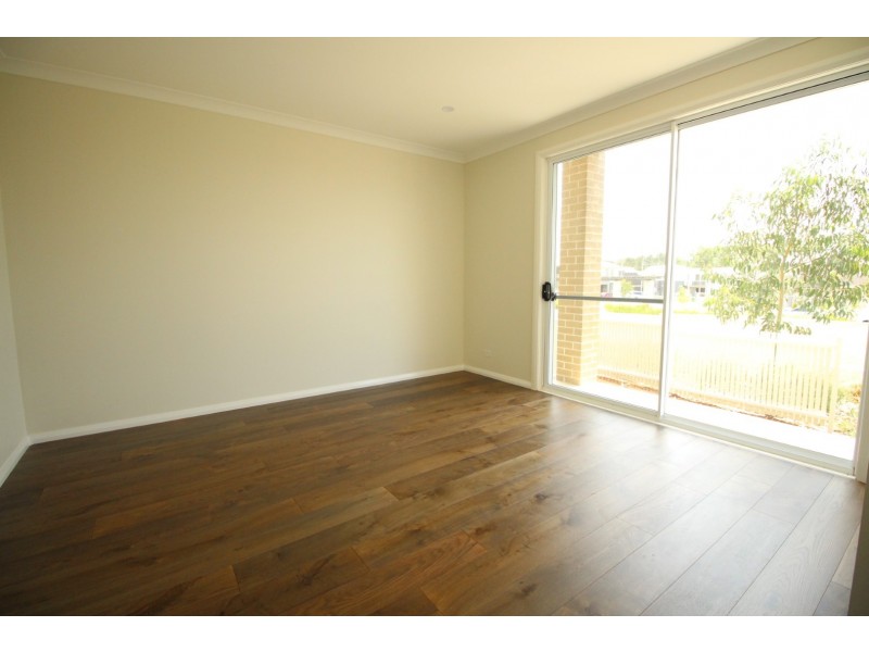 35 Saxon Lane, Rouse Hill NSW 2155