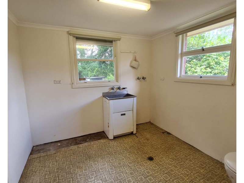 18 Karingal Ave, Carlingford NSW 2118