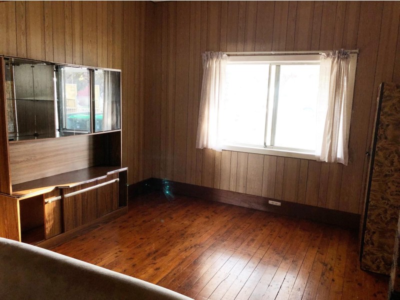 25 Defoe St, Wiley Park NSW 2195