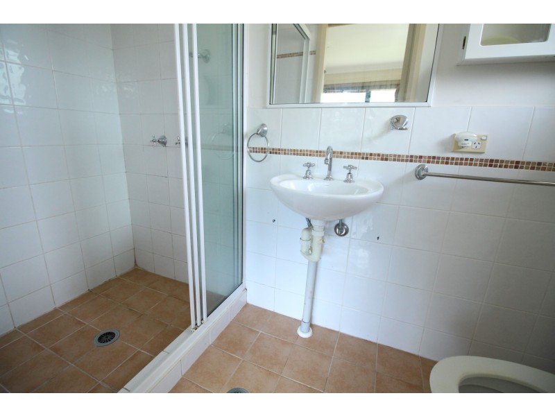 2A Hackney St, Greystanes NSW 2145