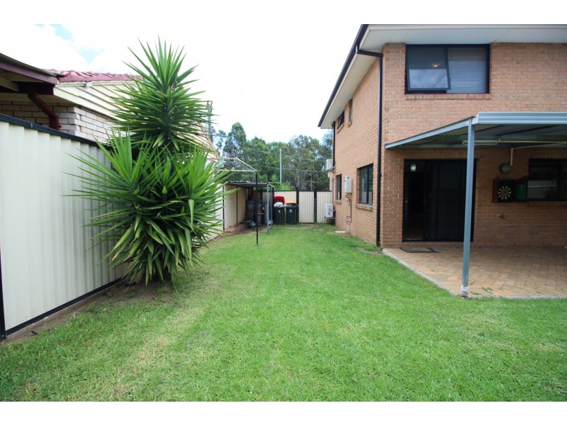 2A Hackney St, Greystanes NSW 2145