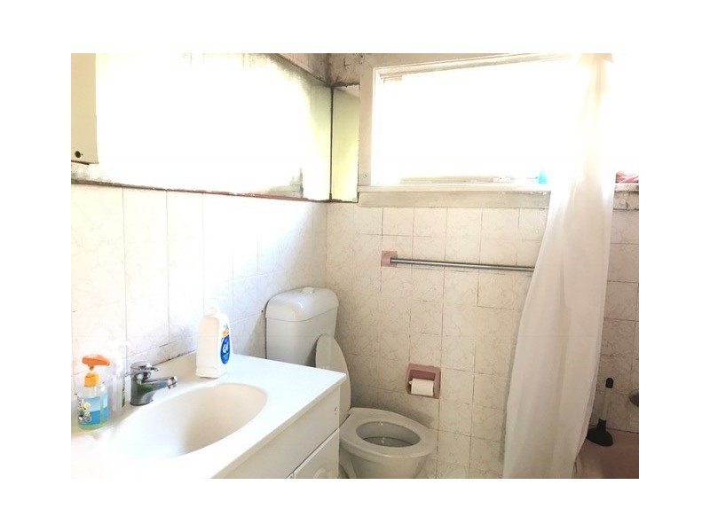 167 Great Western Highway, Mays Hill NSW 2145