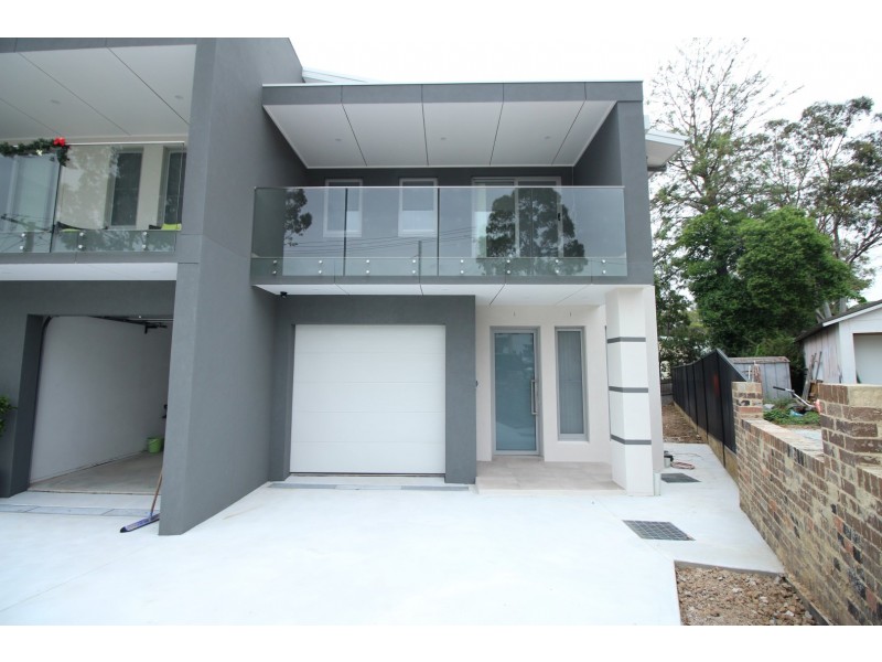 39a Camillo St, Pendle Hill NSW 2145