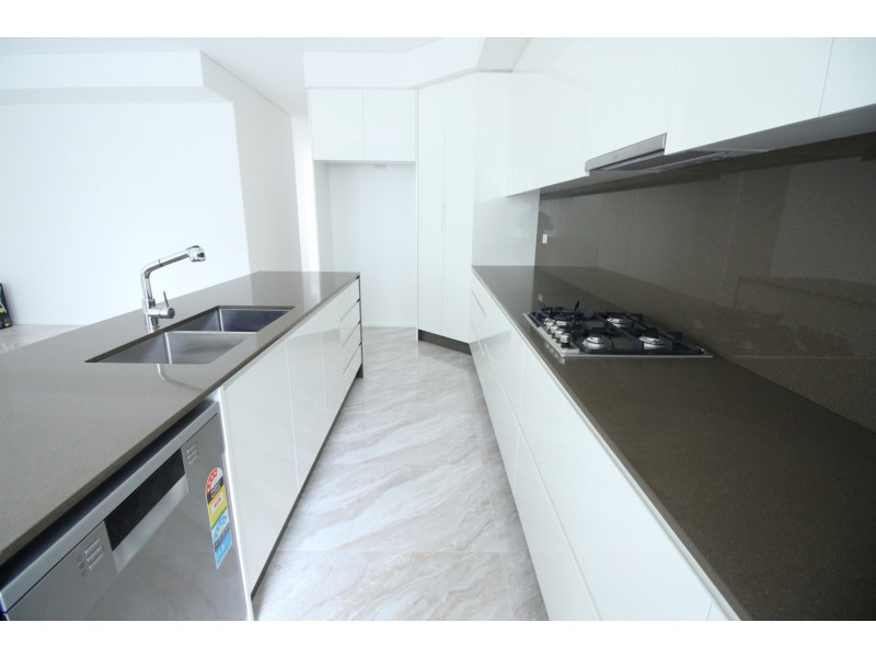 39a Camillo St, Pendle Hill NSW 2145