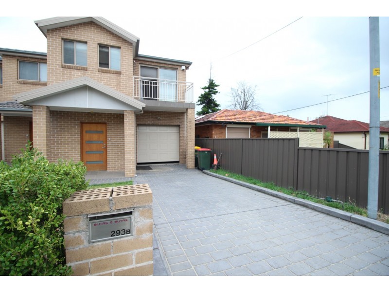 293B The Boulevarde, Fairfield NSW 2165