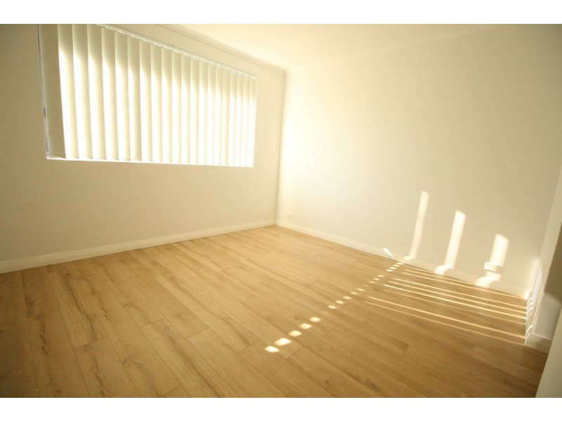 96 Columbia Road, Seven Hills NSW 2147