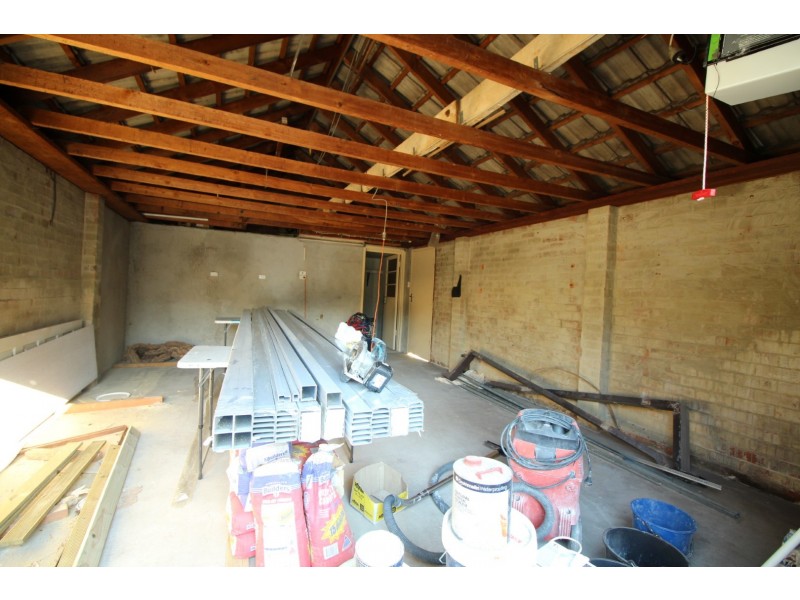 96 Columbia Road, Seven Hills NSW 2147