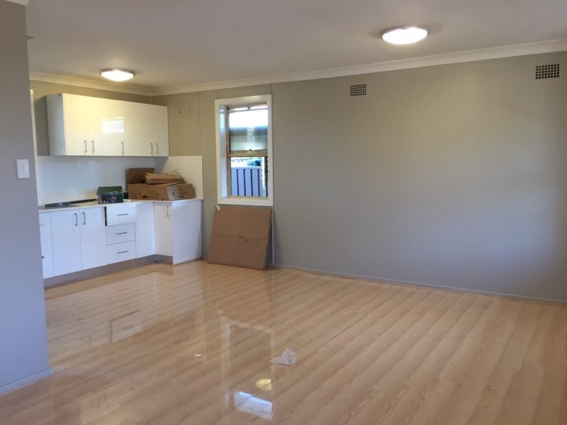 72 Marquesa Crescent, Lethbridge Park NSW 2770