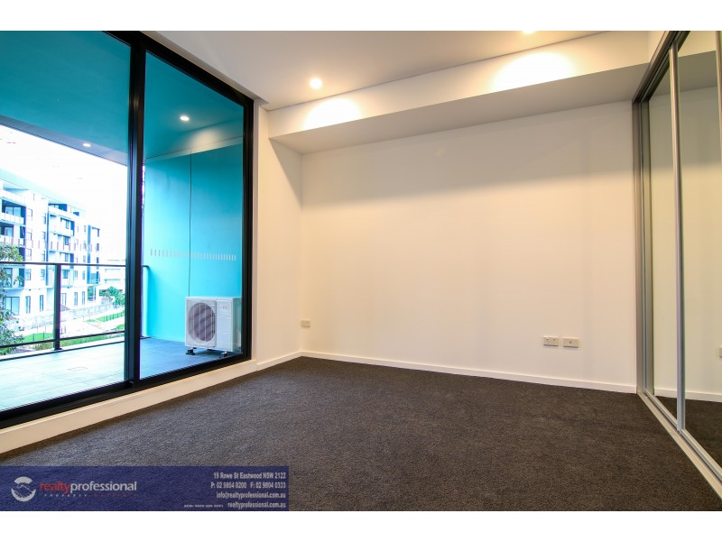 101/60 Lord Sheffield Circuit, Penrith NSW 2750