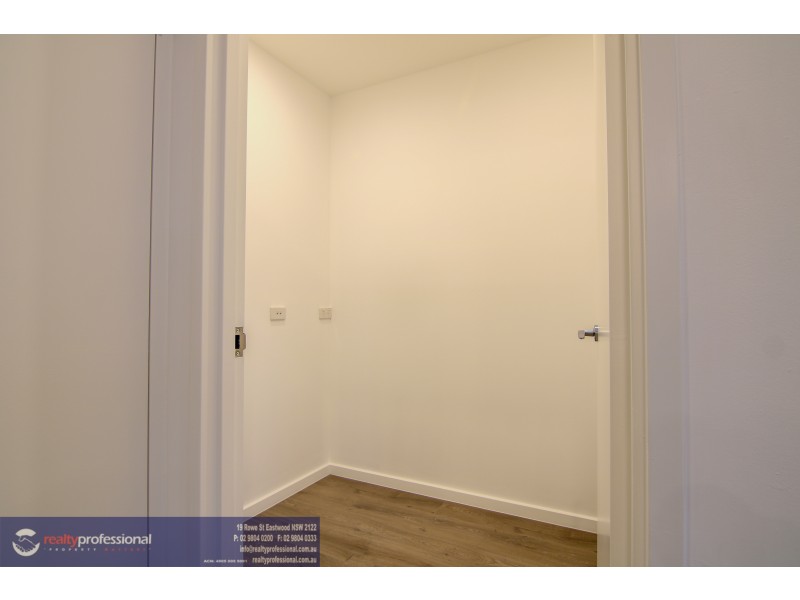 101/60 Lord Sheffield Circuit, Penrith NSW 2750