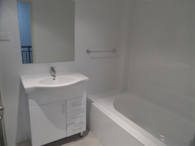 6/8-18 Briens Road, Northmead NSW 2152