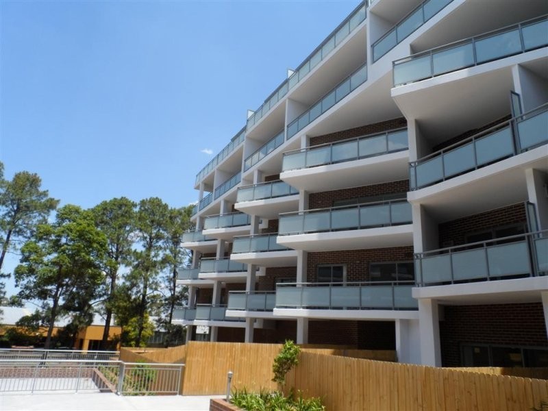 6/8-18 Briens Road, Northmead NSW 2152