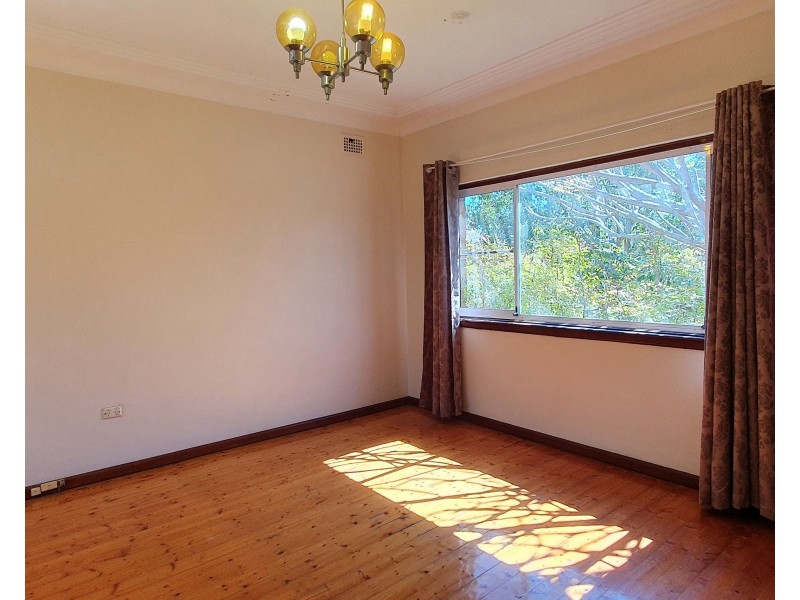 18 Lynwood Street, Blakehurst NSW 2221