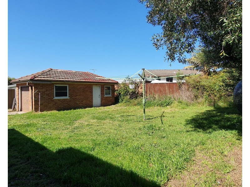 18 Lynwood Street, Blakehurst NSW 2221