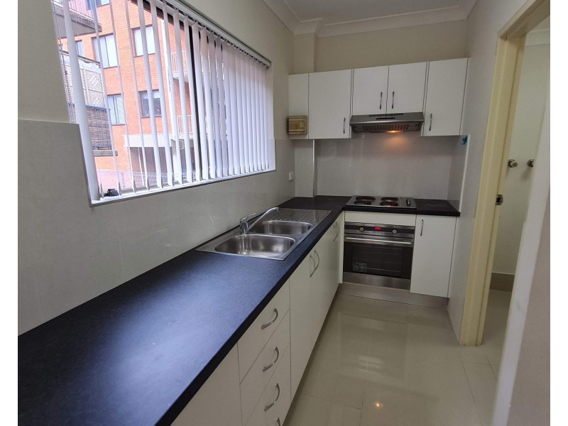 4/10 EARLY STREET, Parramatta NSW 2150