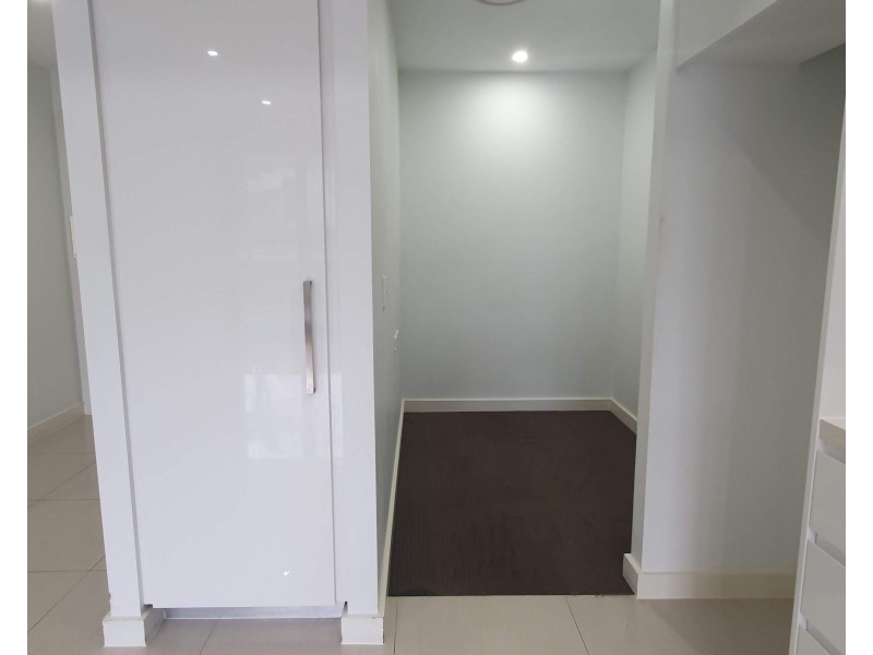 2215/1A Morton Street, Parramatta NSW 2150