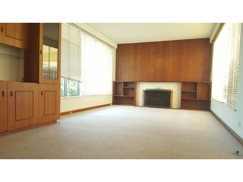 1 Wyoming Avenue, Oatlands NSW 2117