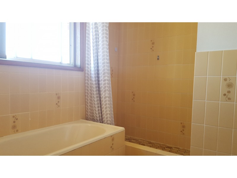 1 Wyoming Avenue, Oatlands NSW 2117