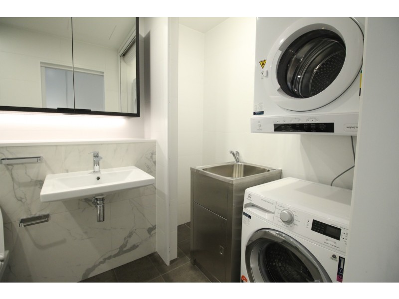 1 Marshall Ave, St Leonards NSW 2065