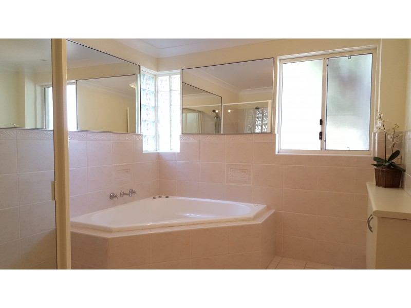 11 Pacific Street, Kiama NSW 2533