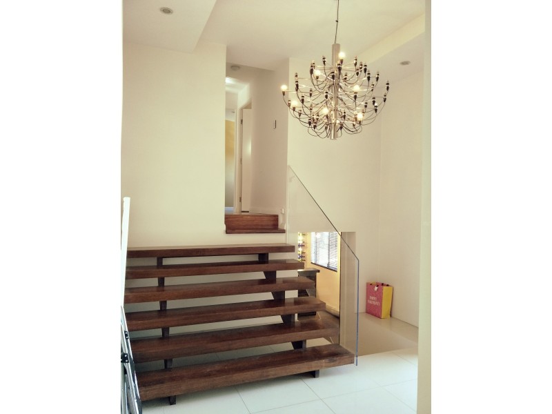 1 James Street, Melrose Park NSW 2114