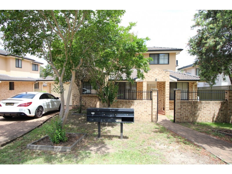 6/108 Macquarie Road, Greystanes NSW 2145