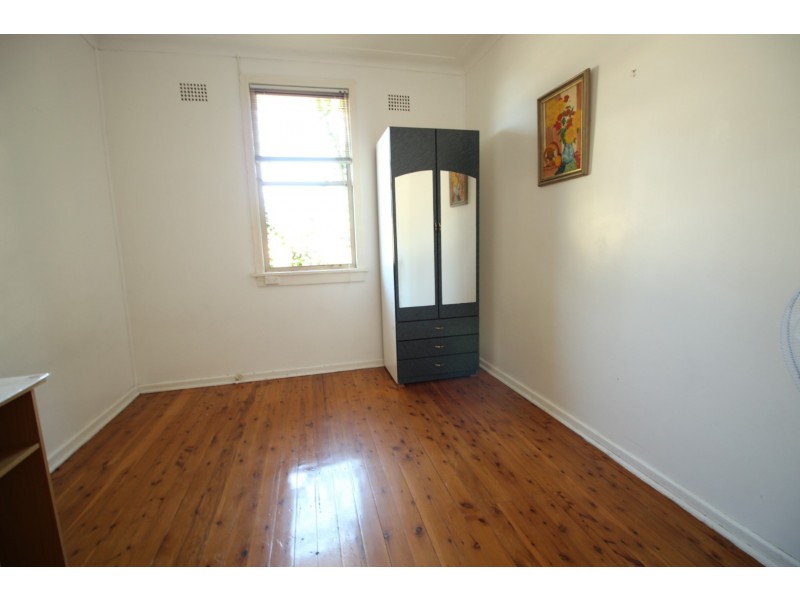 1 Gladys St, Seven Hills NSW 2147