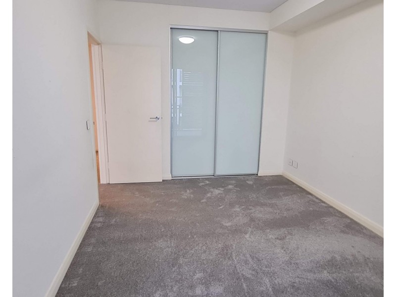 212/18 Corniche Drive, Wentworth Point NSW 2127