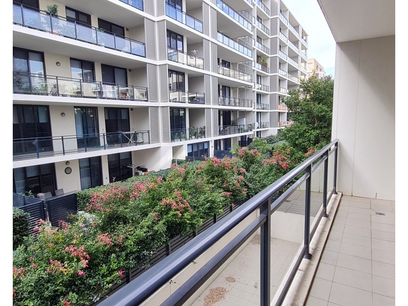 212/18 Corniche Drive, Wentworth Point NSW 2127