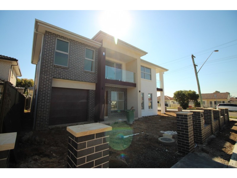 105 Gladstone St, Cabramatta NSW 2166