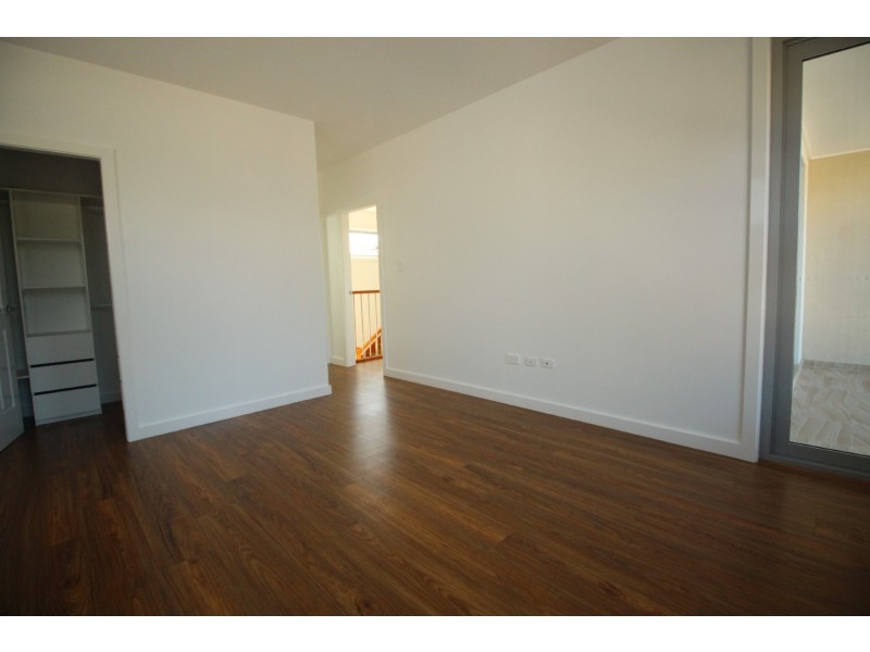 105 Gladstone St, Cabramatta NSW 2166