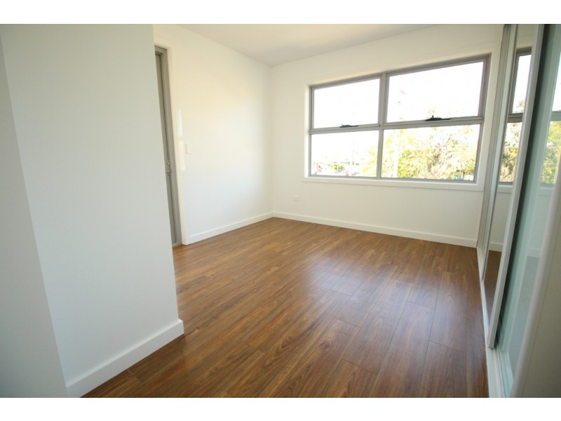 105 Gladstone St, Cabramatta NSW 2166