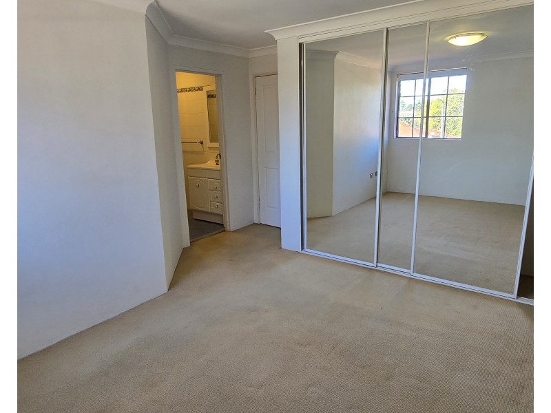 22/50 Cecil Avenue, Castle Hill NSW 2154